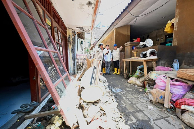 Presiden Prabowo Subianto meninjau dampak banjir Denpasar, Bali, Sabtu (13/9/2025). [Instagram]